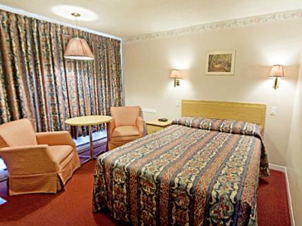 טורולד Milan Garden Inn מראה חיצוני תמונה